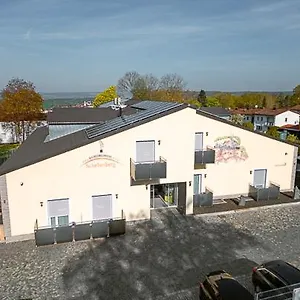 Gasthuis Boardinghouse Schellenberg, Donauwörth
